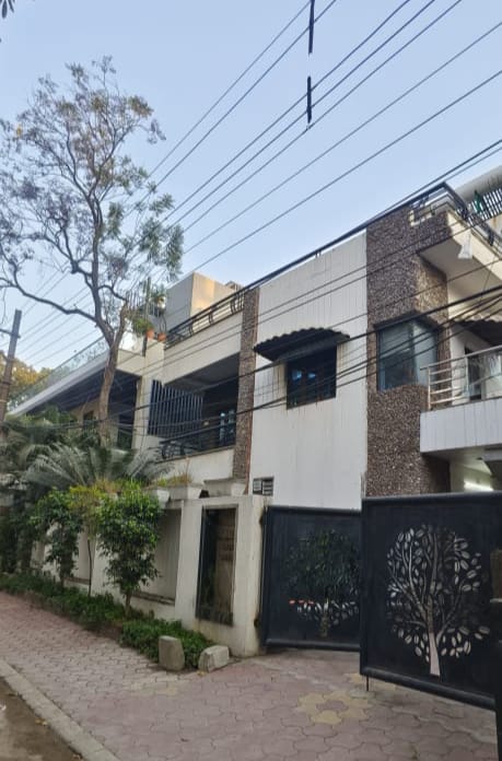 Single Room for Rent in LIG Colony